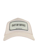 Sapca JOHN HATTER, OUT OF OFFICE
