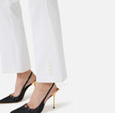 Pantaloni ELISABETTA FRANCHI, Trousers in double layer stretch crêpe fabric with logo charm, Alb