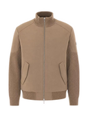 Geaca bomber MOOSE KNUCKLES cu guler inalt – Maro