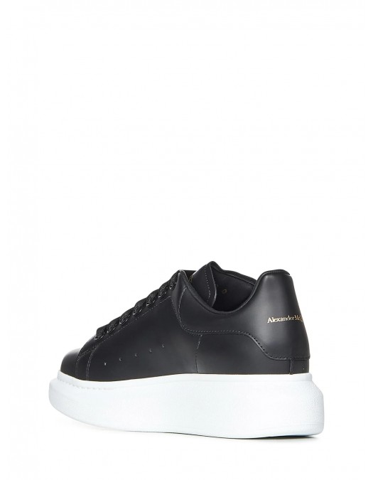 Sneakers ALEXANDER MCQUEEN, Oversize, Gold Logo Insert, Women, Black - 553770WIEE01000 Sneakers ALEXANDER MCQUEEN, Oversize, Gold Logo Insert, Women, Black - 553770WIEE01000