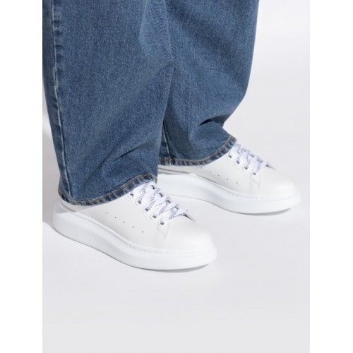 Sneakers ALEXANDER MCQUEEN, Oversize, New Tech Leather, Black Details, Women, White