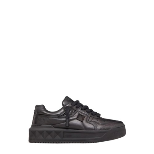 Sneakers VALENTINO GARAVANI, One Stud XL Sneakers, All Black Sneakers VALENTINO GARAVANI, One Stud XL Sneakers, All Black