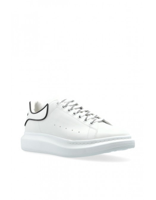 Sneakers ALEXANDER MCQUEEN, Oversize, Black Contour Detail, White - 625156WIEEQ9074