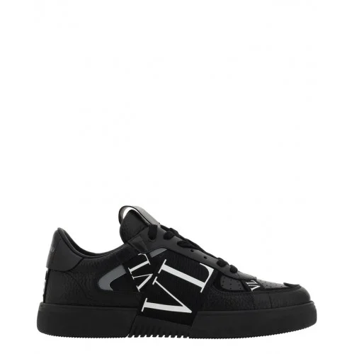 Sneakers VALENTINO, VL7N Design. Black