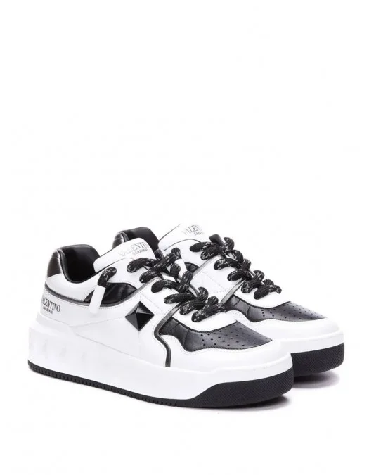 Sneakers VALENTINO, One Stud XL Sneakers, Panda Design, White - 6Y2S0G37WRI6S0 Sneakers VALENTINO, One Stud XL Sneakers, Panda Design, White - 6Y2S0G37WRI6S0