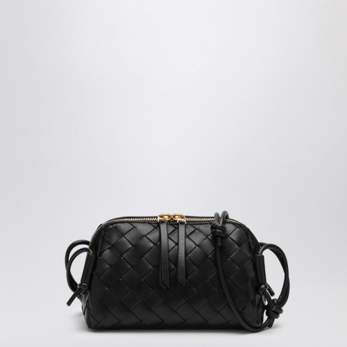 Geanta BOTTEGA VENETA, Clutch, Small, Concert Plaited Design, Black Geanta BOTTEGA VENETA, Clutch, Small, Concert Plaited Design, Black