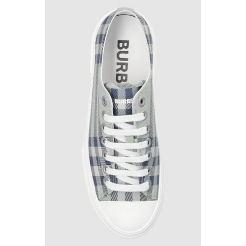 Sneakers BURBERRY, Burberry GREEN Sports shoes