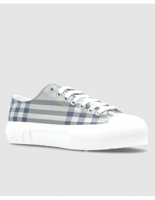 Sneakers BURBERRY, Burberry GREEN Sports shoes - 8119181X