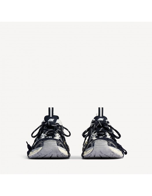 Sneakers BALENCIAGA, Men's 3xl Split Logo Sneaker in Eggshell - 840090W3XSG9161