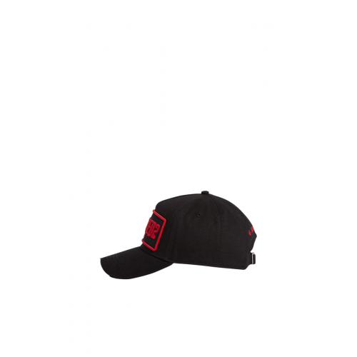 Sapca DSQUARED2, Horror Design, Red Logo, Black Sapca DSQUARED2, Horror Design, Red Logo, Black