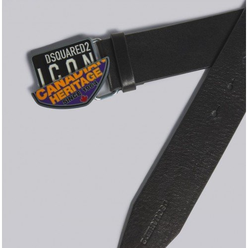 Curea Dsquared2, Insertie Canadian Heritage