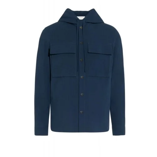 Paolo Pecora – Eleganță Minimalistă în Moda Masculină