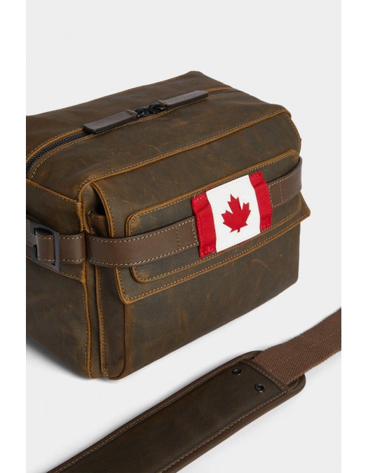 Geanta Dsquared2, Crossbody, Canadian Flag, Vintage Brown - CBM0063003076408062