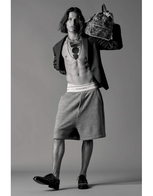 Geanta DSQUARED2, D2 Craked Leather Duffle, Vintage Black - DFM0079430088762124