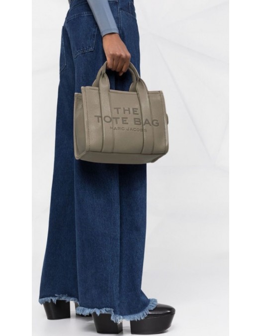 Geanta MARC JACOBS, The Small Tote, Bej - H009L01SP21055 Geanta MARC JACOBS, The Small Tote, Bej - H009L01SP21055