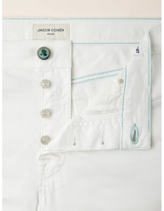 Jeans JACOB COHEN, Bard Regular-Slim 5 Pocket Pants in White - JURQR004R01S4269TDA00