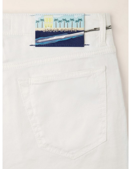 Jeans JACOB COHEN, Bard Regular-Slim 5 Pocket Pants in White - JURQR004R01S4269TDA00