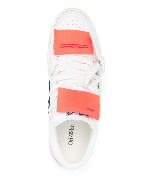 Sneakers OFF WHITE, 3.0 Off Court, Low Top, Orange Details, Men, Arctic White - OMIA29KC99LEA0010120