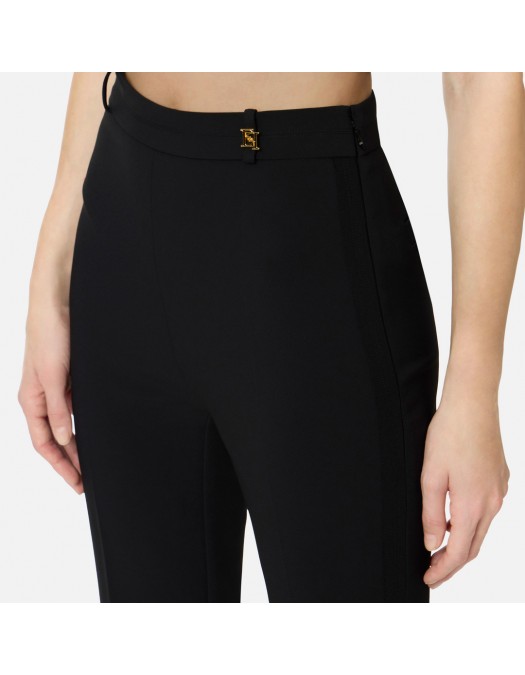 Pantaloni ELISABETTA FRANCHI, Trousers in double layer stretch crêpe fabric with logo charm, Negru - PA16861E2110