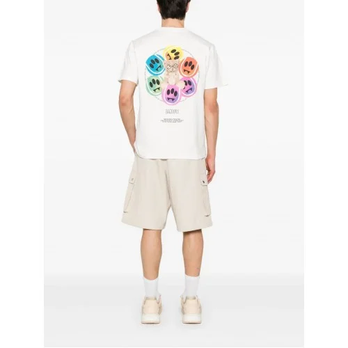 TRICOU BARROW, Graphic Design, Color Print, White