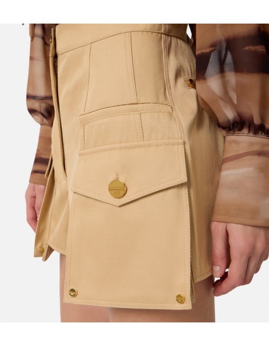 Pantaloni ELISABETTA FRANCHI, Cotton gabardine shorts with cargo pockets - SH00661E2470