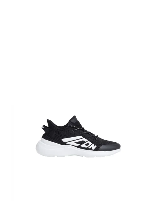 Sneakers DSQUARED2, Fly Design, Logo, Black - SNM041359204345M063 Sneakers DSQUARED2, Fly Design, Logo, Black - SNM041359204345M063