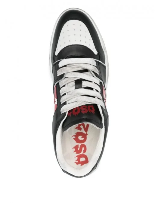 Sneakers DSQUARED2, Spiker Design, Black Details, White - SNM042801508287M536 Sneakers DSQUARED2, Spiker Design, Black Details, White - SNM042801508287M536