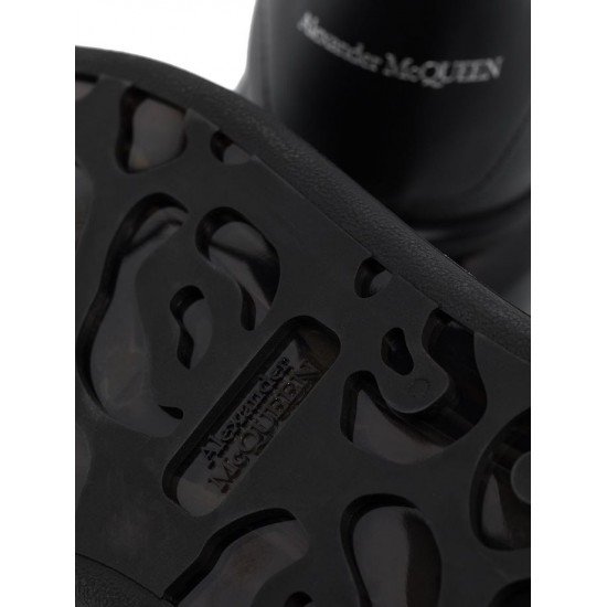 SNEAKERS ALEXANDER MCQUEEN SS20 SNEAKERS ALEXANDER MCQUEEN SS20 - 604232WHX9810 - SNEAKERS BARBATI