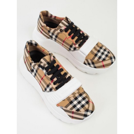 SNEAKERS BURBERRY SS20 SNEAKERS BURBERRY SS20 - 8020282A7026 - SNEAKERS BARBATI