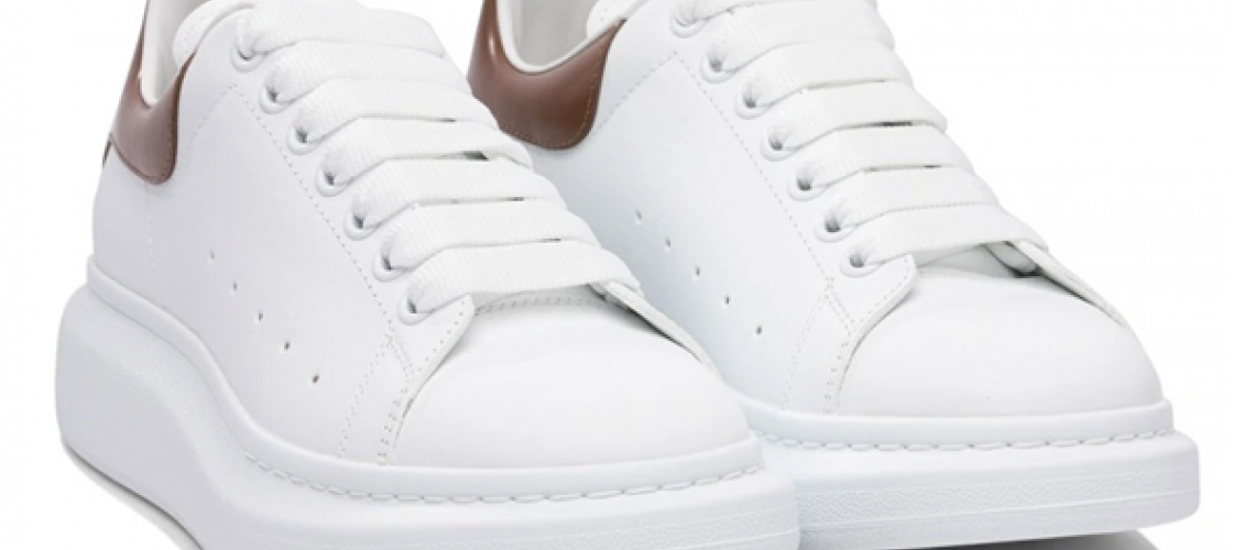 Unde gasesc sneakers Alexander McQueen in Romania, in magazin?