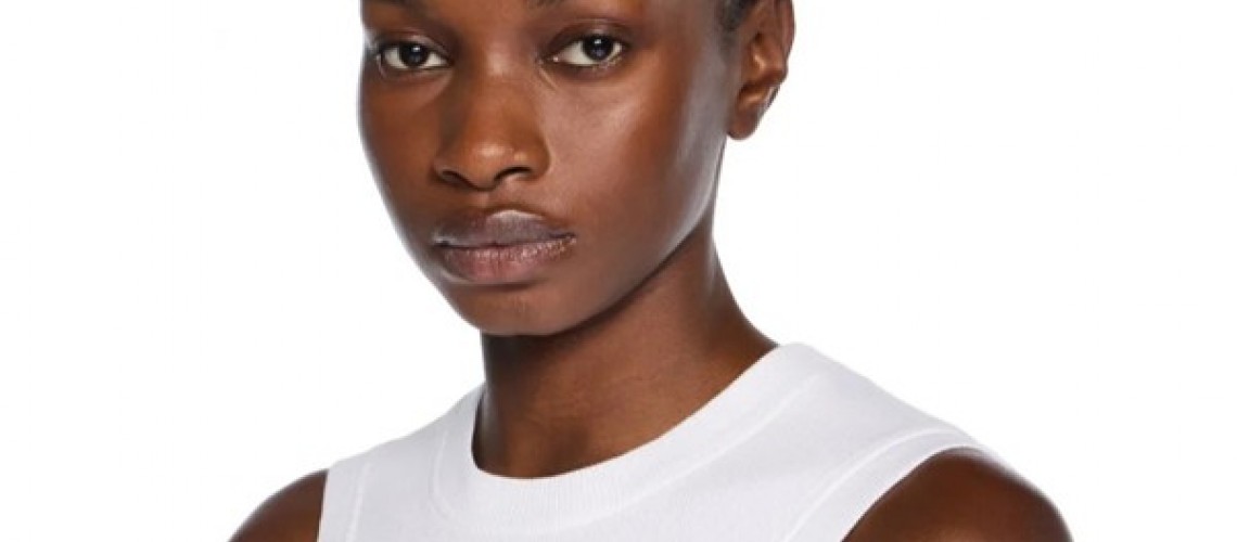 Unde gasesc haine Off White in magazin in Romania?